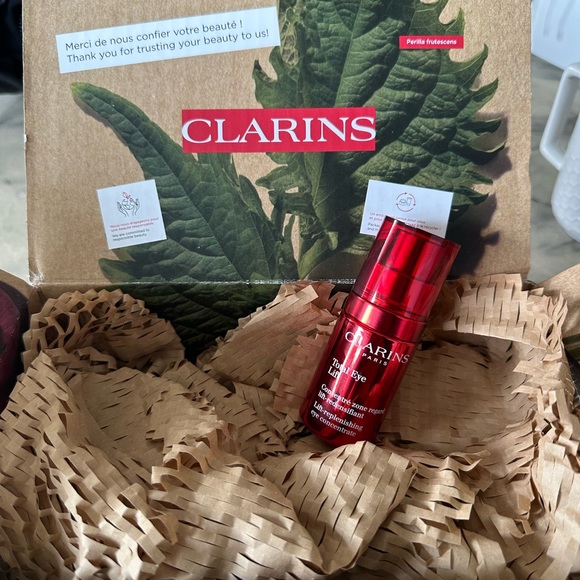 NEW in box Clarins Paris Total Eye lift serum cream - Picture 2 of 7